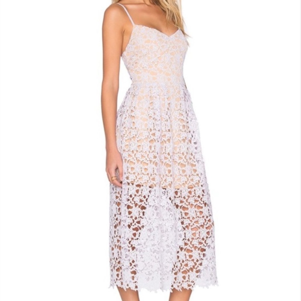 Elliatt‎ Tingle Lilac Nude Guipure Lace Midi Cami Dress